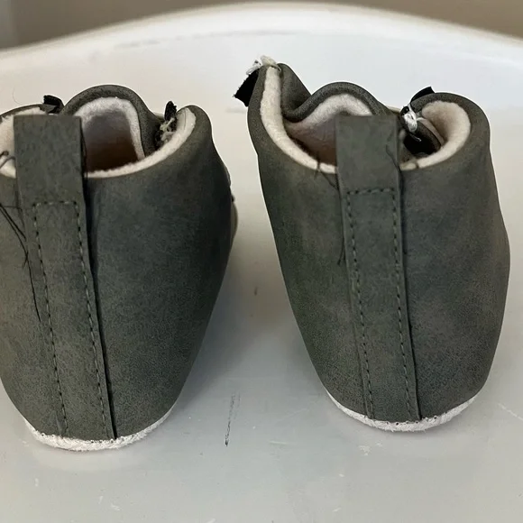 Kids Casual Moccasin Boots in Olive Green - Unbranded - Picture 3 of 5